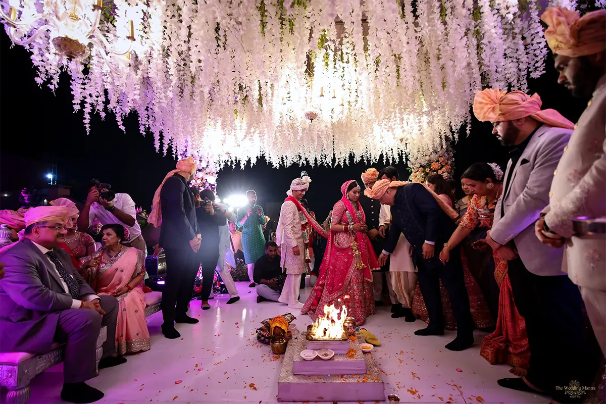 candid-wedding-photographers-in-mumbai-91